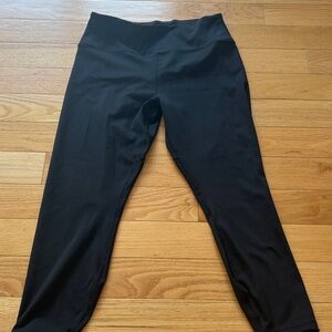 Victoria's Secret Black Capris